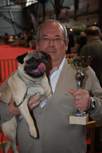 Un maitre bien heureux ! 